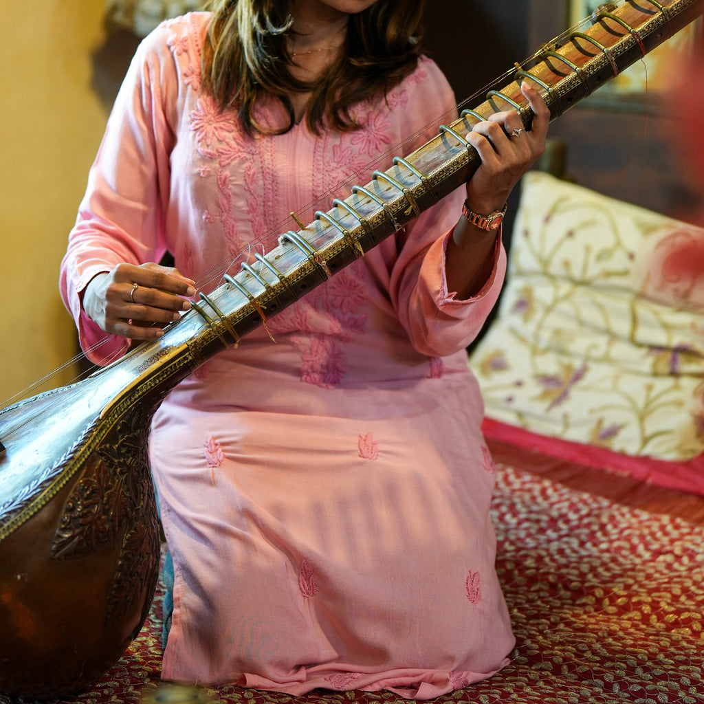 Inaaya Chikankari Kurta