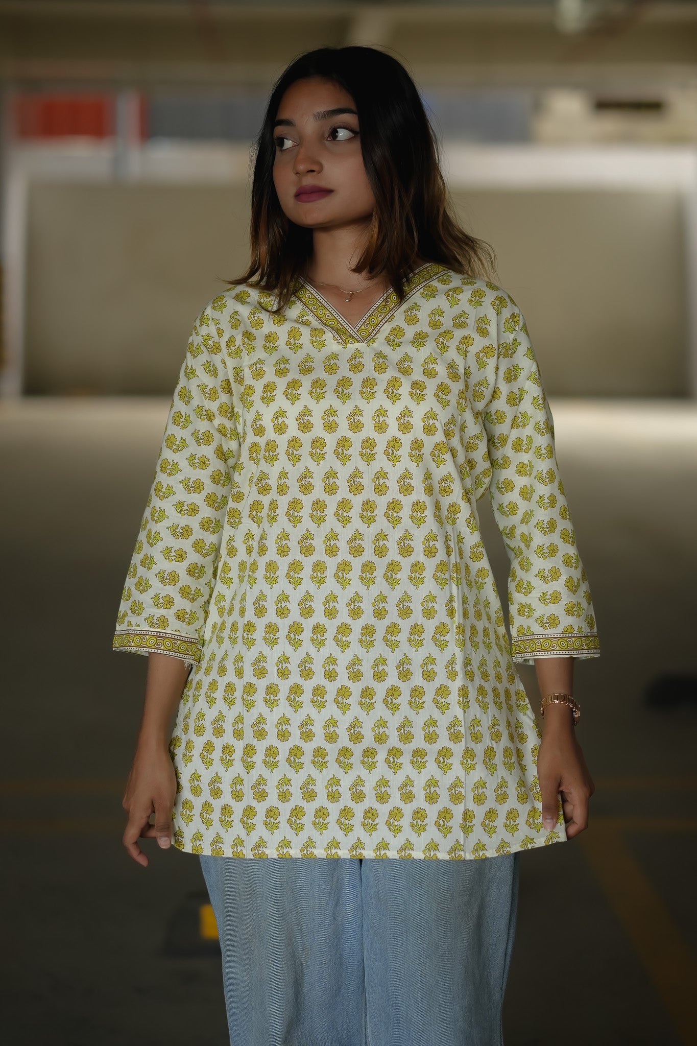 Ruhi Kurti